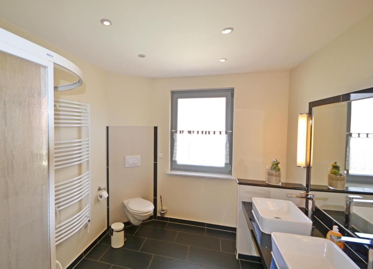 Haus Triade Ferienwohnung Triade 3 Зиновиц Екстериор снимка
