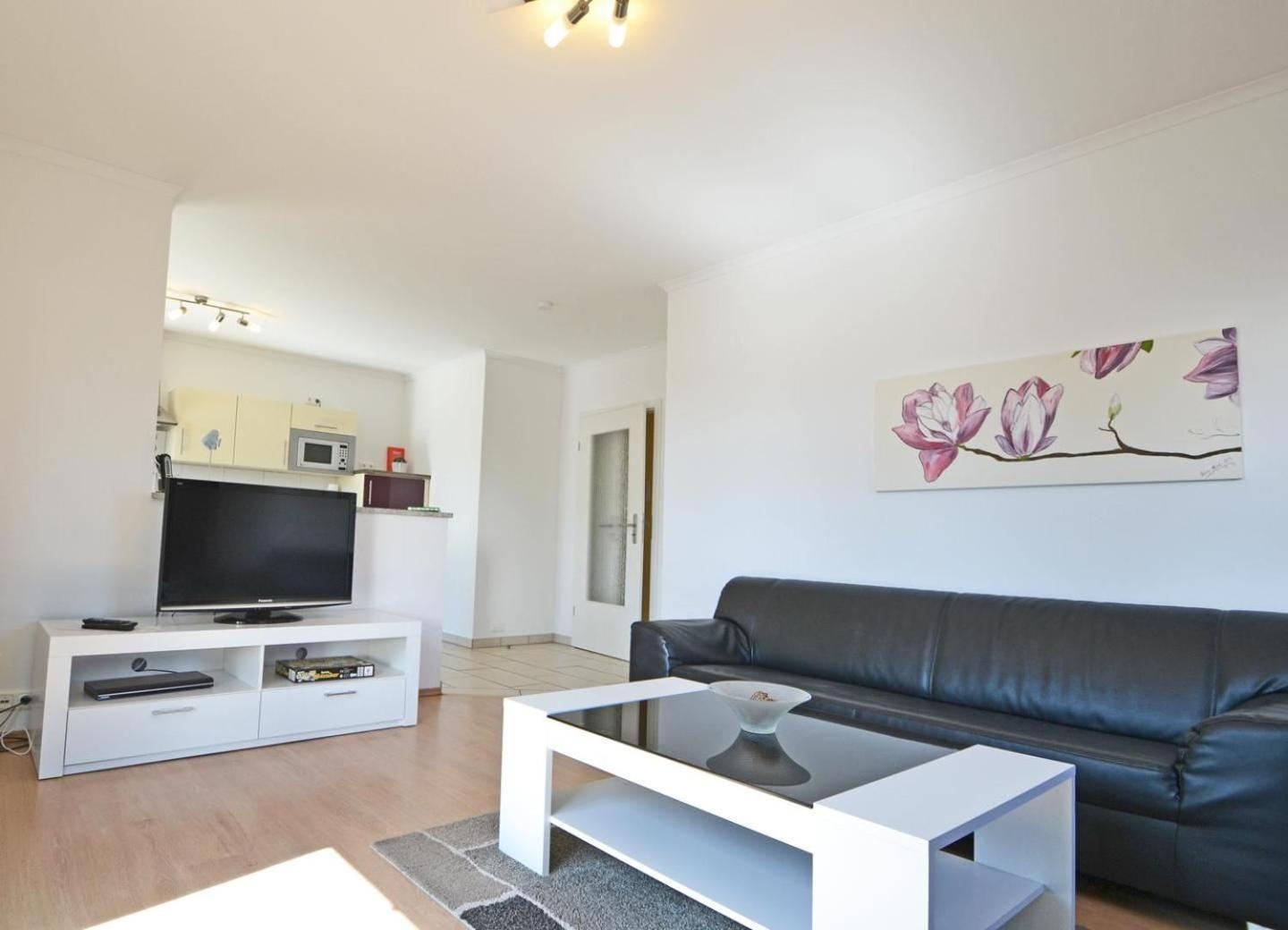 Haus Triade Ferienwohnung Triade 3 Зиновиц Екстериор снимка